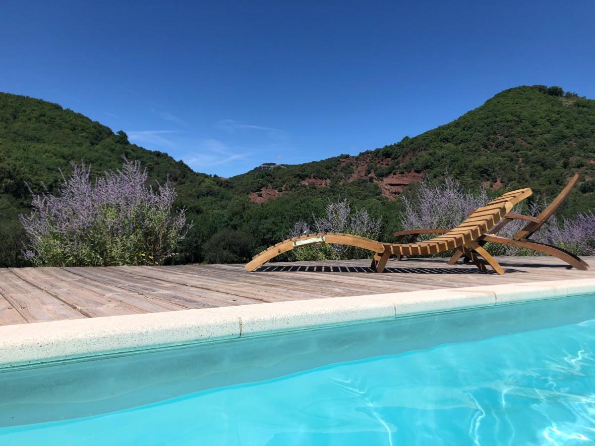 Bed and Breakfast Domaine De Montbarri La Tour-sur-Orb Exterior foto