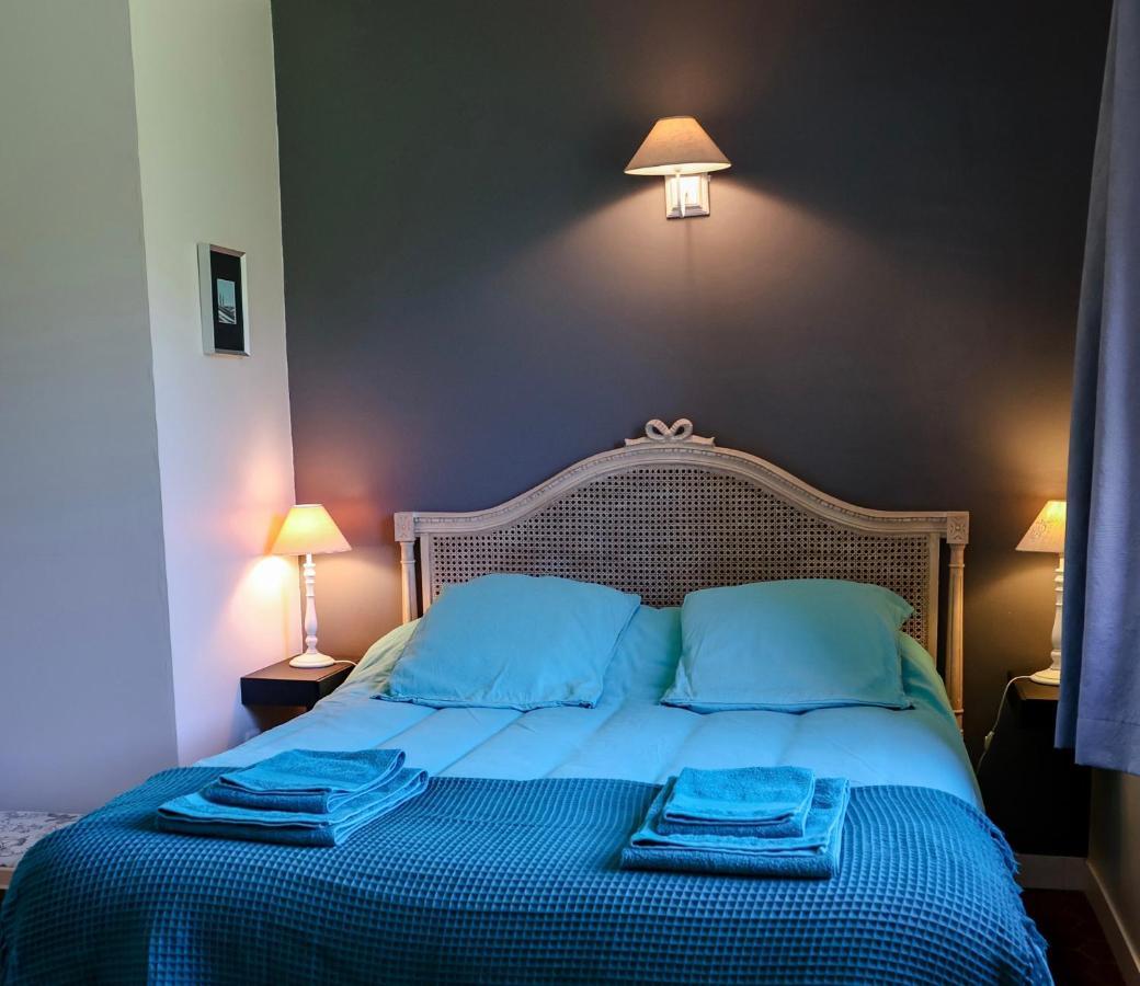 Bed and Breakfast Domaine De Montbarri La Tour-sur-Orb Exterior foto
